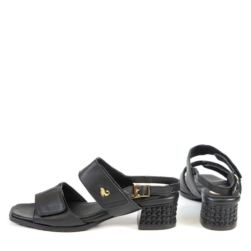 CELINE classy heeled black sandal