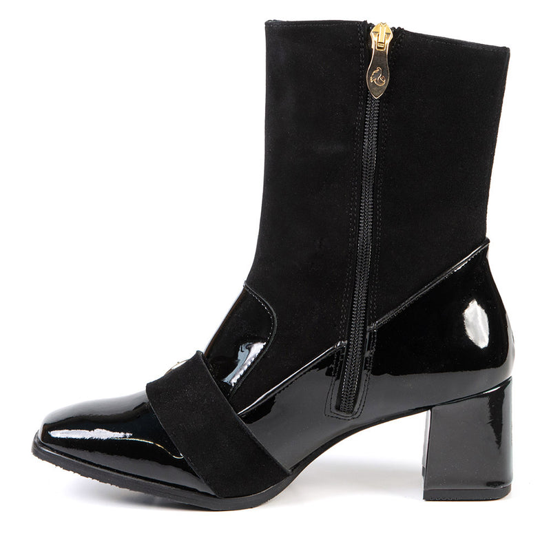 ELIZABETH black patent bootie 6 cm