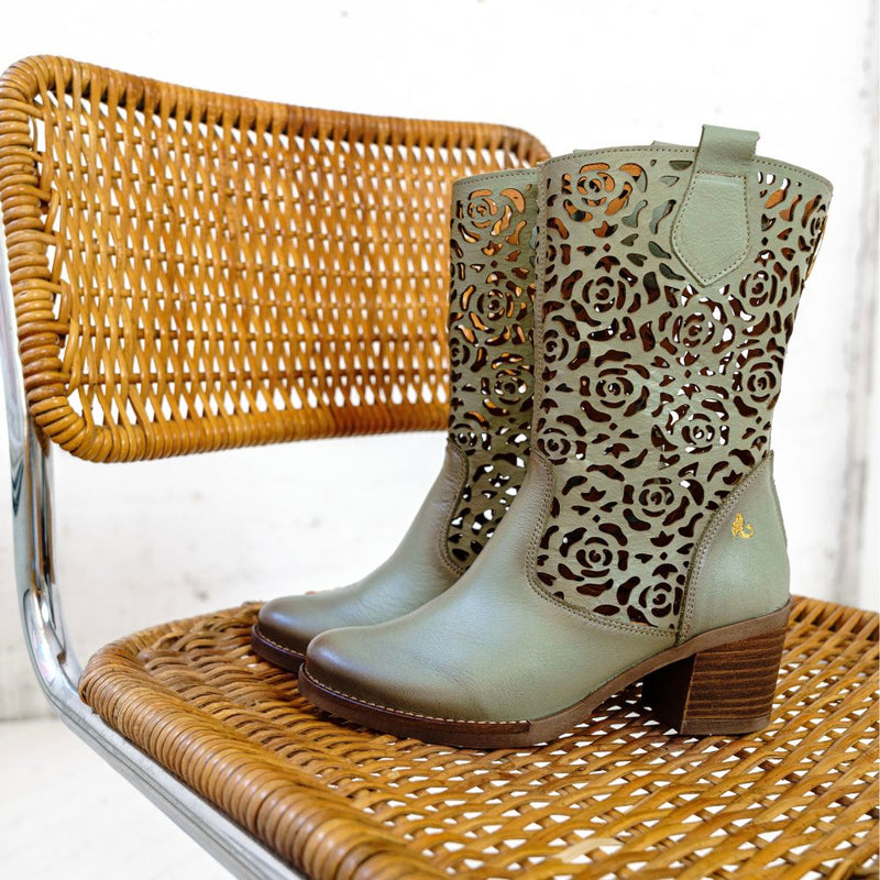 SHANIA Mint western boot